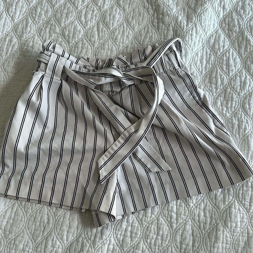Zara high waisted shorts